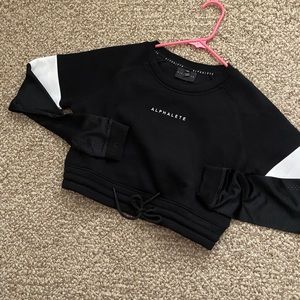 Alphalete XS cropped sweatshirt